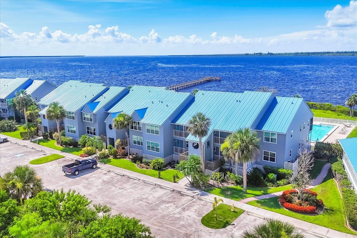 4410 WARREN AVENUE 206 #206 Port Charlotte FL