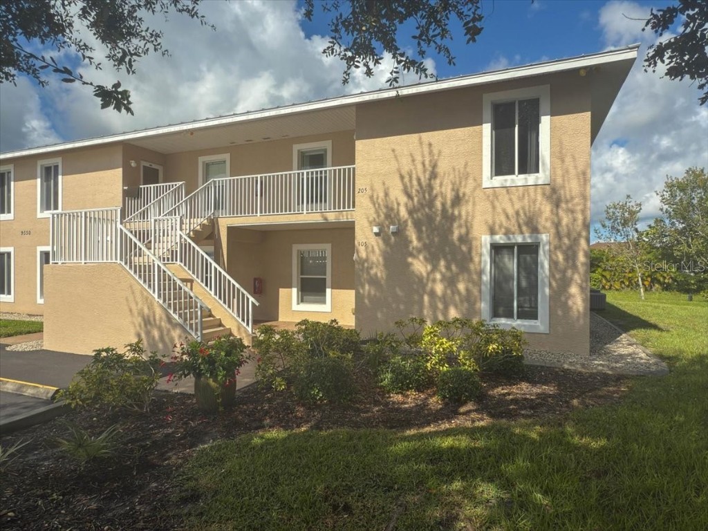 9550 FIDDLERS GREEN CIRCLE 205 #205 Rotonda West FL