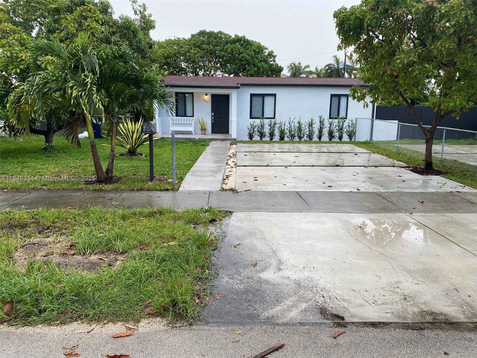 9801 SW 55th St Miami FL