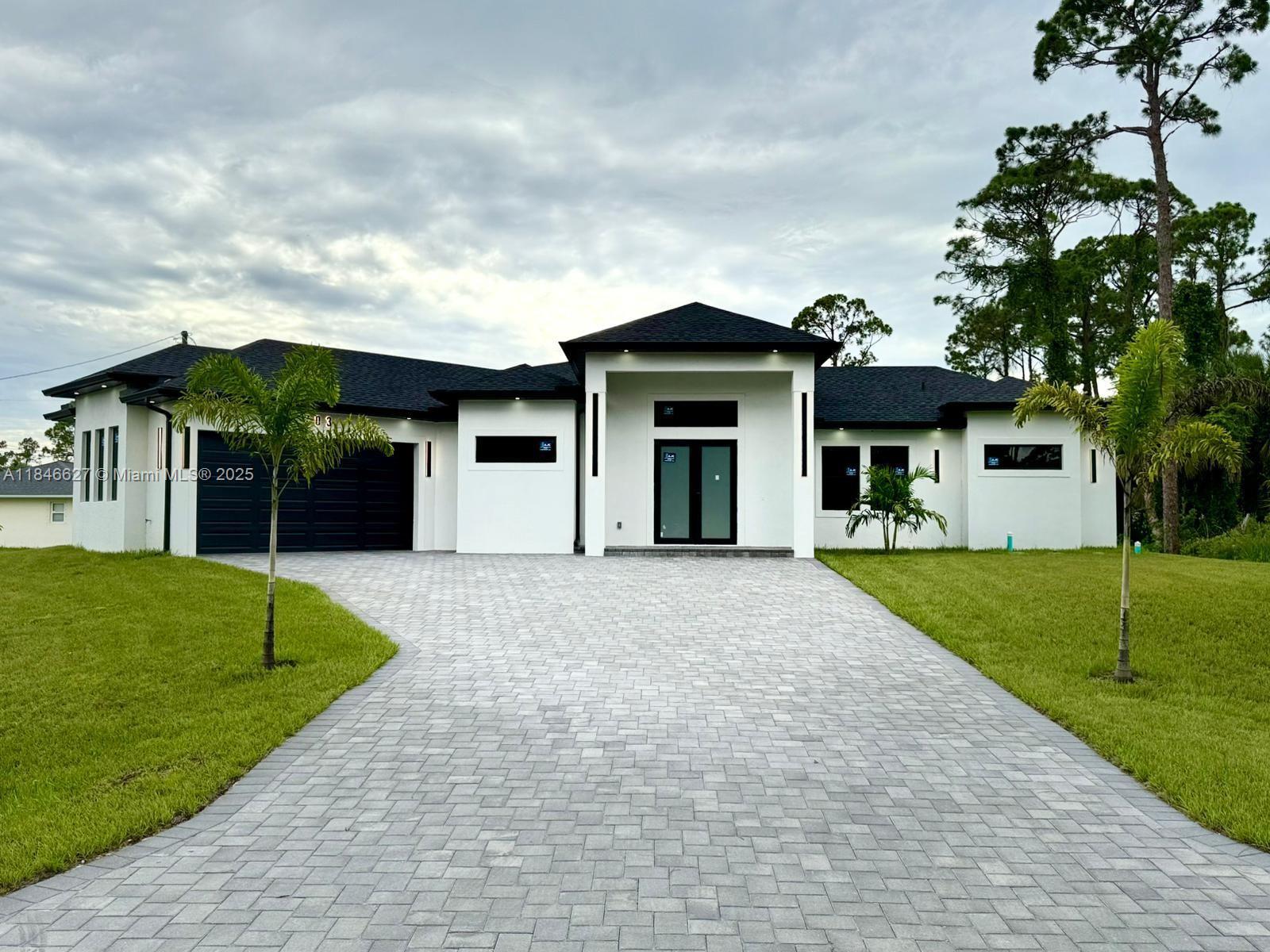 703 Sheldon Ave Lehigh Acres FL