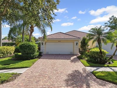 8846 ESTEPONA COURT Sarasota FL