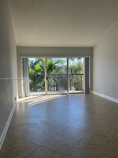 8821 Wiles 305 #305 Coral Springs FL
