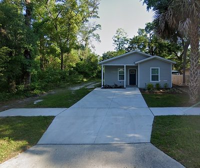 1720 NE 3RD AVENUE Gainesville FL