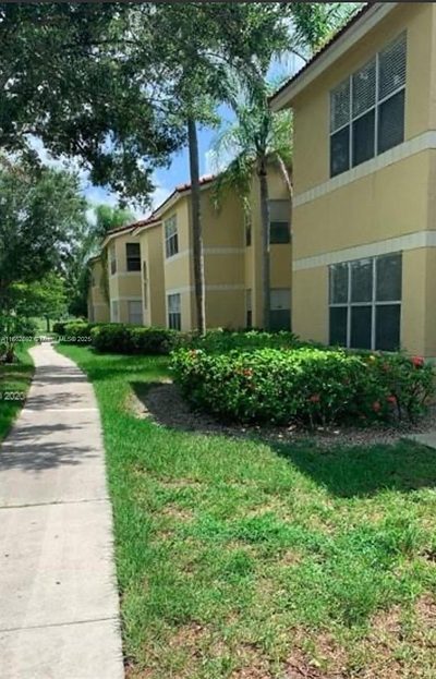 12840 Vista Isles Dr 626 #626 Sunrise FL