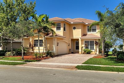 4376 SW 179th Way 0 Miramar FL