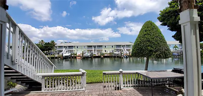 5152 SALMON DRIVE SE B #B St Petersburg FL