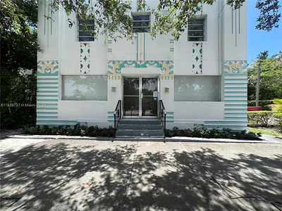 8411 Biscayne Blvd Miami FL