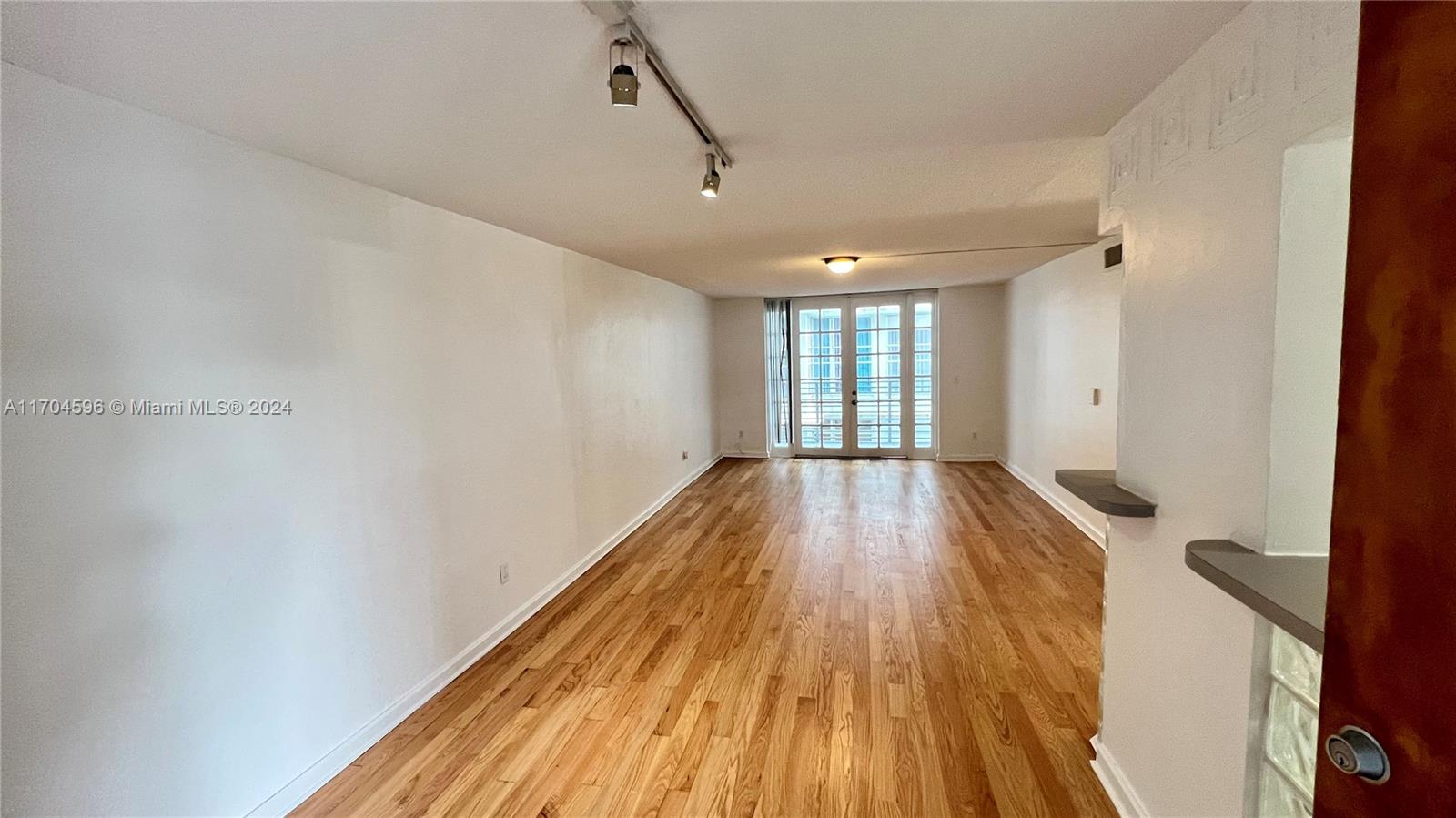 1754 Meridian Ave 302 #302 Miami Beach FL