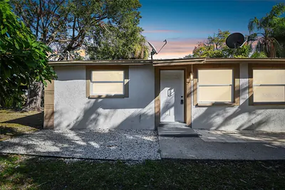 2135 W SAINT CONRAD STREET Tampa FL
