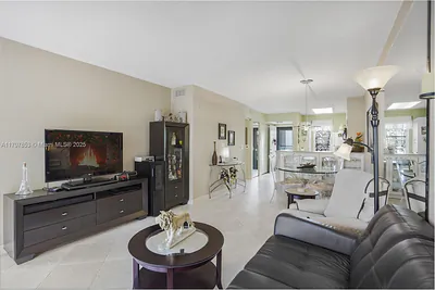 2236 N Cypress Bend Dr 314 #314 Pompano Beach FL