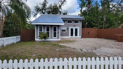 2433 BURLINGTON LANE Sarasota FL