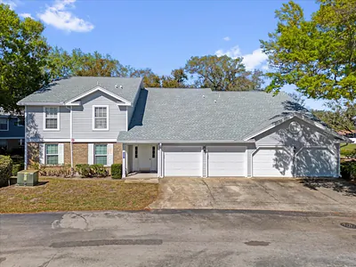 4801 COACHMANS DRIVE 2 #2 Orlando FL