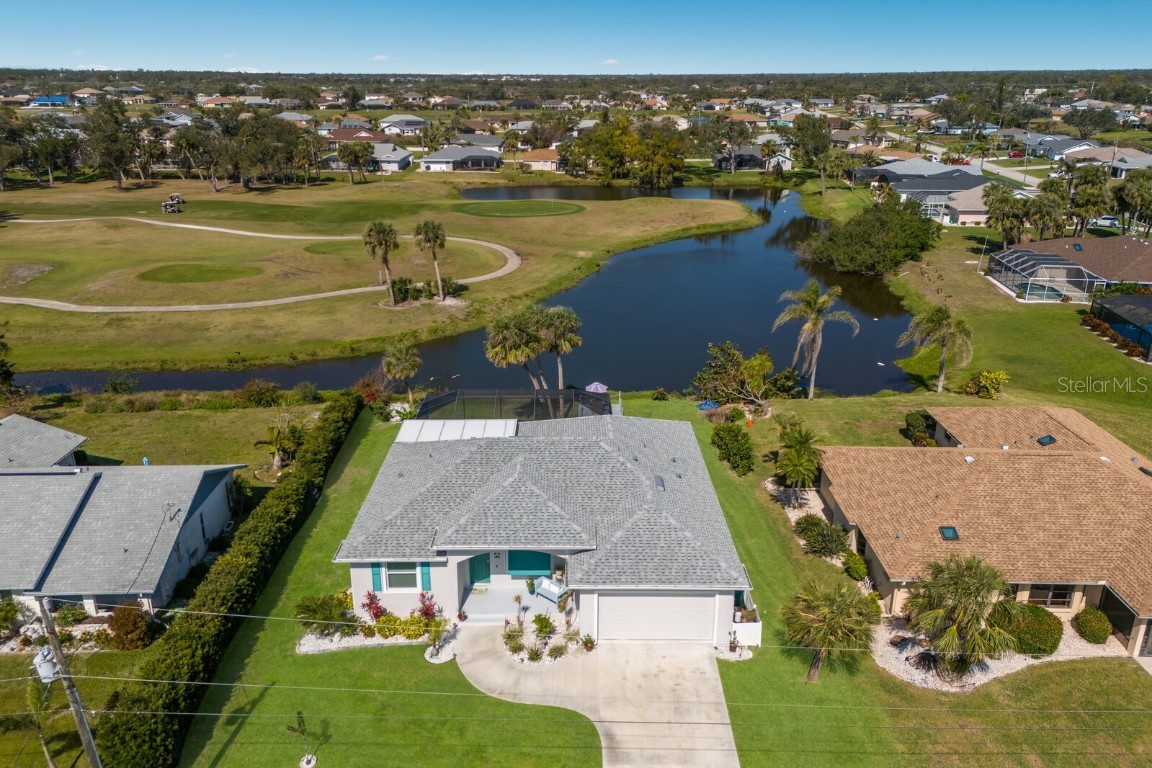 6 BUNKER CIRCLE Rotonda West FL
