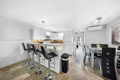 15610 NE 6th Ave 26C #26C Miami FL