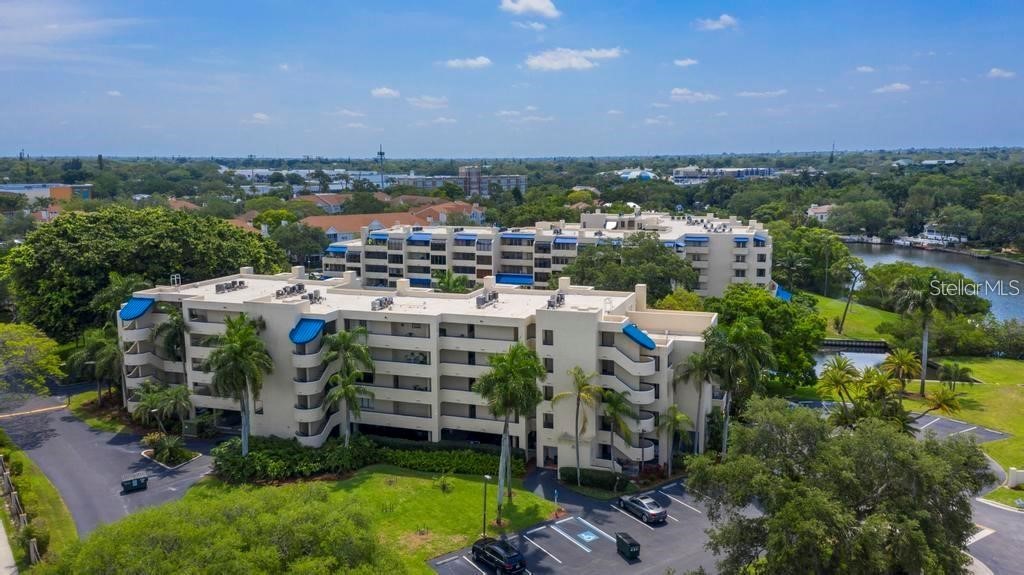 825 S OSPREY AVENUE 302 #302 Sarasota FL