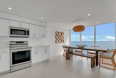 2401 Collins Ave 1602 #1602 Miami Beach FL