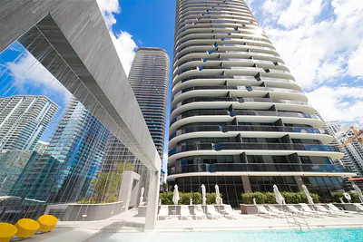 55 SW 9th St 2509 #2509 Miami FL