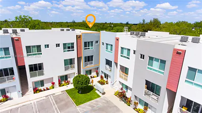 2535 NE 193rd St 3201 #3201 Miami FL