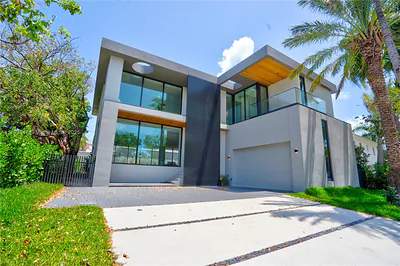 735 Fernwood Rd Key Biscayne FL