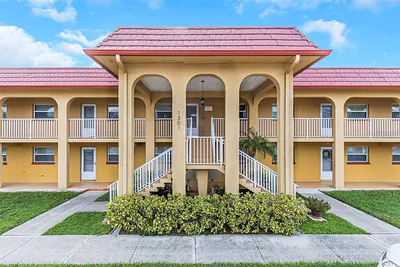 1301 S HERCULES AVENUE 19 #19 Clearwater FL