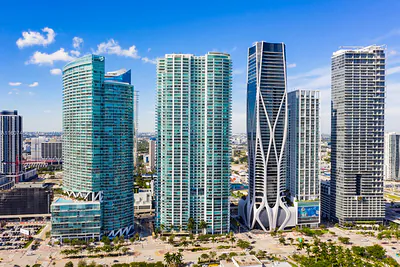 900 Biscayne Blvd 5606 #5606 Miami FL
