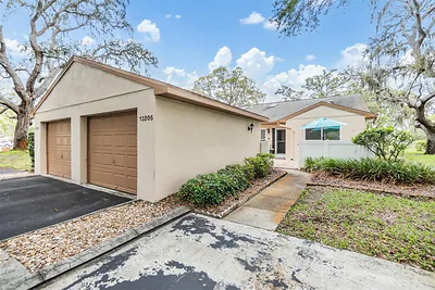 13205 CYPRESS HILL DRIVE Hudson FL