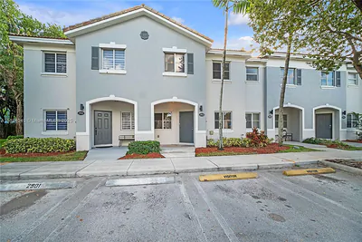 2903 SE 15th Ter Homestead FL