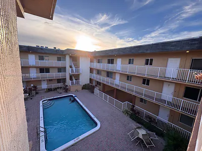 7910 Taft St 304 #304 Pembroke Pines FL