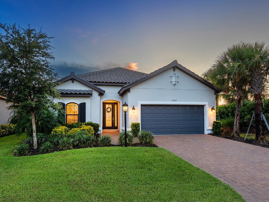 4704 SARCA COURT Lakewood Ranch FL