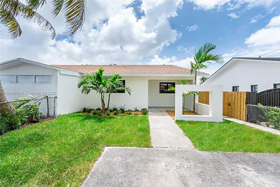 973 SW 88th Ave Miami FL