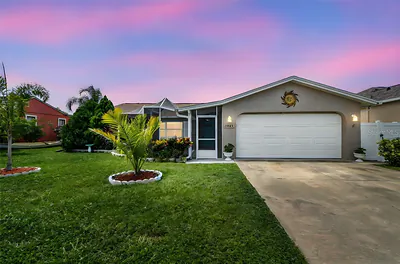 3044 MUIR STREET Holiday FL