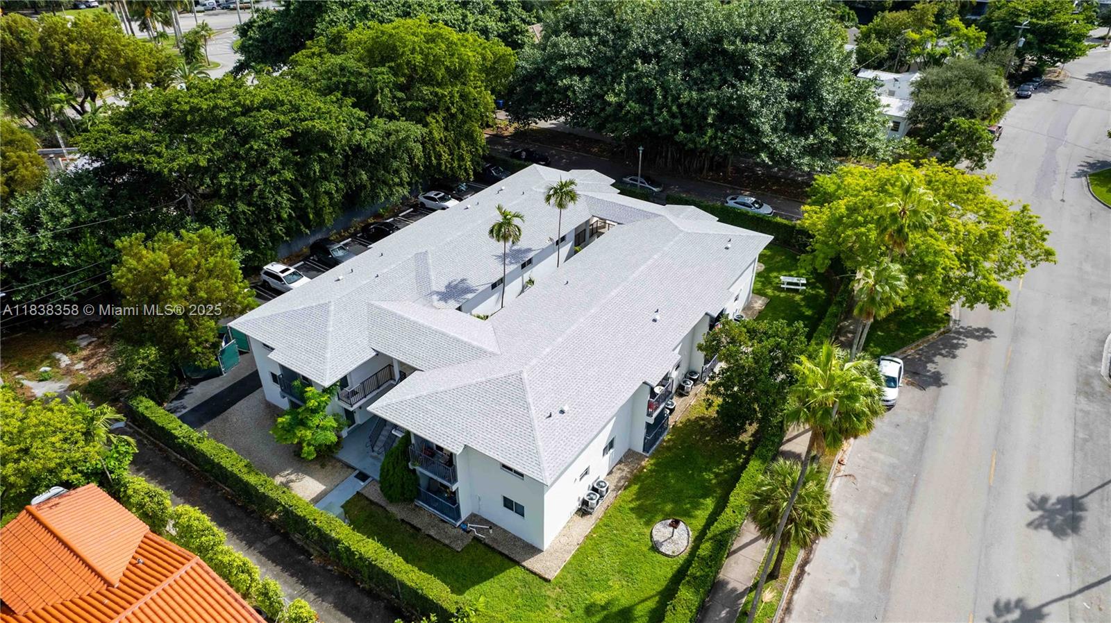 465 NE 59th St 15 #15 Miami FL