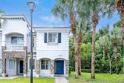 8206 SW 29th St 104 #104 Miramar FL