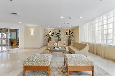 6767 Collins Ave 1106 #1106 Miami Beach FL