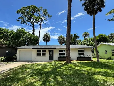 1107 DOUGHERTY STREET New Smyrna Beach FL