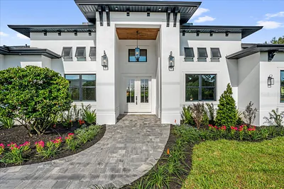 502 WINTER GARDEN VINELAND ROAD R #R Winter Garden FL
