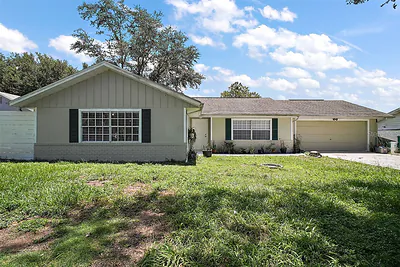 2945 BRYANT STREET Eustis FL