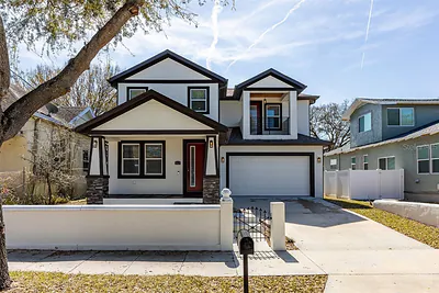 2124 W BEACH STREET Tampa FL