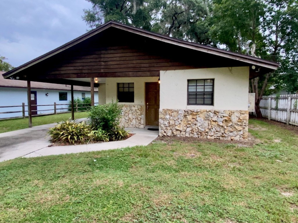 30848 DEAL DRIVE Sorrento FL