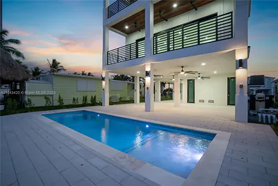 27 Ocean Dr Key Largo FL