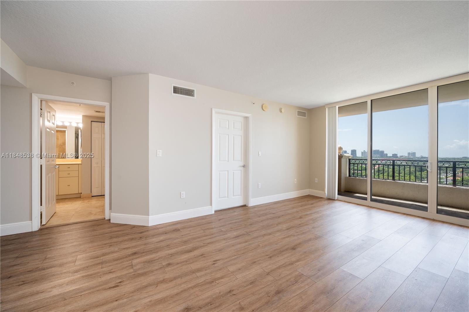 3232 SW 22nd Ter 1405 #1405 Miami FL