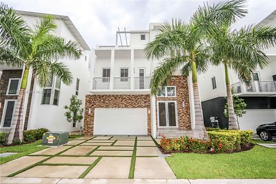 8241 NW 34th Dr Doral FL