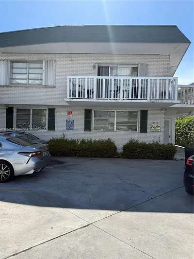 6856 Abbott Ave 2 #2 Miami Beach FL