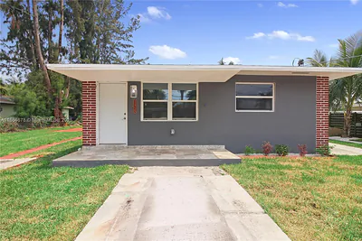 11715 NW 22nd Ct 11715 #11715 Miami FL