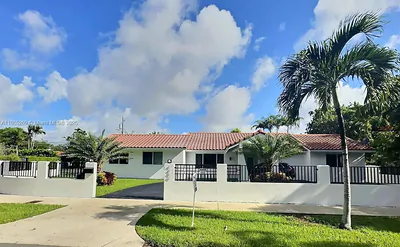 4499 SW 14th St Miami FL