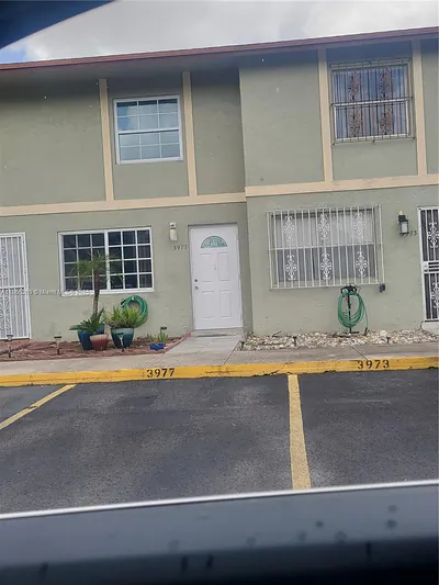 3973 W 9th Ln 3 #3 Hialeah FL