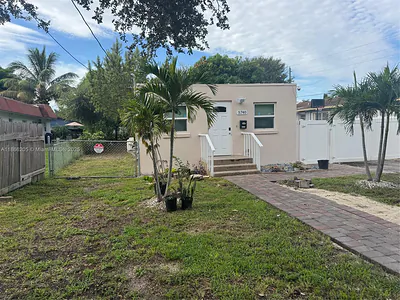 5740 Buchanan St 0 Hollywood FL