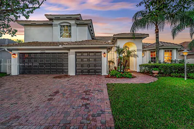 1859 NW 139th Ave Pembroke Pines FL