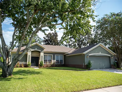 1687 SPARKLING WATER CIRCLE Ocoee FL
