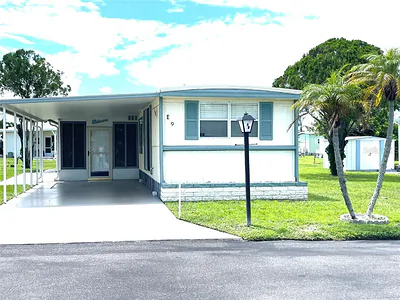 5316 53RD AVENUE E E9 #E9 Bradenton FL